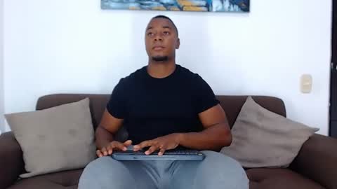 Snapshot of jay_smit chatting on 01-06-25, 10:58 jay smit online show from 01-06-25, 10:58