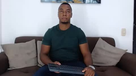 Snapshot of jay_smit chatting on 01-07-25, 11:45 jay smit online show from 01-07-25, 11:45