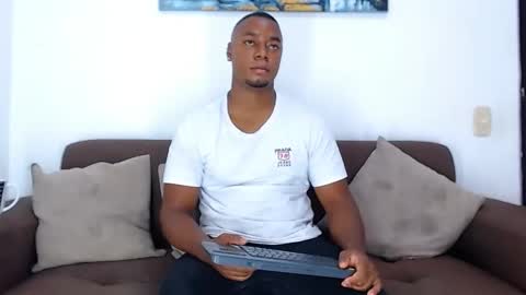 Snapshot of jay_smit chatting on 01-14-25, 06:13 jay smit online show from 01-14-25, 06:13