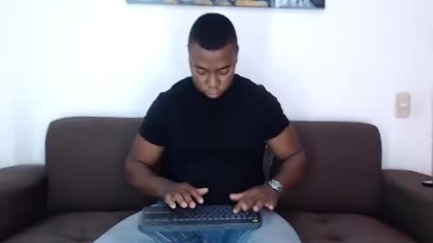 Snapshot of jay_smit chatting on 05-04-26, 01:07 jay smit online show from 05-04-26, 01:07