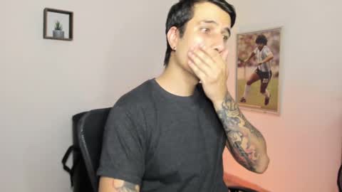 Jay Alvarrez online show from 02-26-25, 10:20