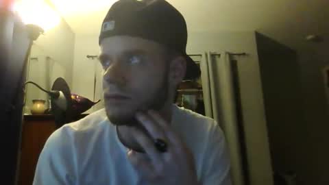 Snapshot of jaybrik92 chatting on 02-01-26, 01:37 Jlio Delgauto online show from 02-01-26, 01:37