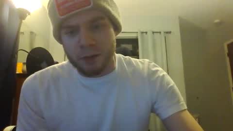 Snapshot of jaybrik92 chatting on 02-07-26, 02:48 Jlio Delgauto online show from 02-07-26, 02:48