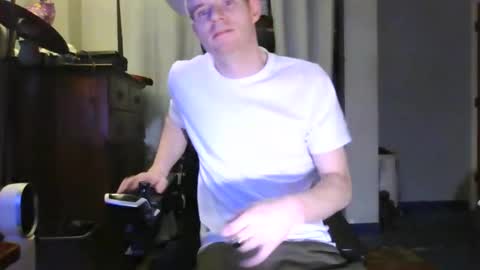 Snapshot of jaybrik92 chatting on 03-15-26, 12:11 Jlio Delgauto online show from 03-15-26, 12:11