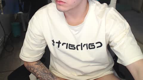 Snapshot of jayce_icestone chatting on 02-02-25, 03:10 Jayce online show from 02-02-25, 03:10