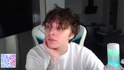 Jayce online show from 06-22-26, 04:48