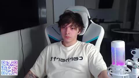 Jayce online show from 07-04-26, 06:47