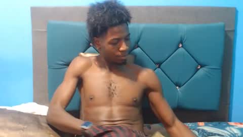 Snapshot of jaycolinss chatting on 01-16-25, 11:06 jaycollins online show from 01-16-25, 11:06