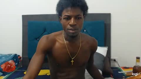 Snapshot of jaycolinss chatting on 02-04-25, 06:38 jaycollins online show from 02-04-25, 06:38