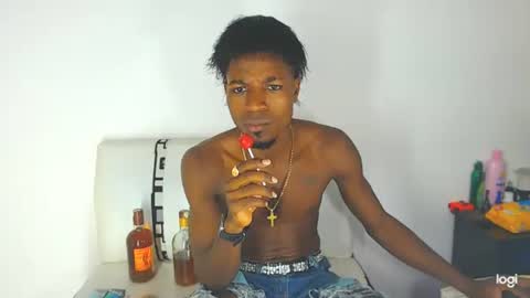 Snapshot of jaycolinss chatting on 02-06-25, 02:55 jaycollins online show from 02-06-25, 02:55