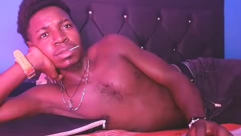 Snapshot of jaycolinss chatting on 02-09-26, 09:24 jaycollins online show from 02-09-26, 09:24