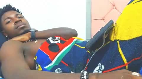 Snapshot of jaycolinss chatting on 03-09-26, 03:10 jaycollins online show from 03-09-26, 03:10