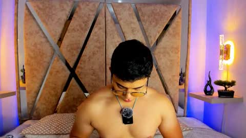 Snapshot of jayd_muscle chatting on 10-22-25, 05:41 jayd_muscle online show from 10-22-25, 05:41