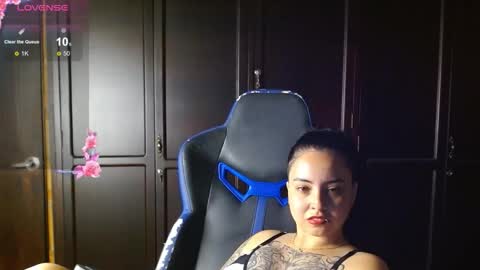 Snapshot of jaydensalvatore_ chatting on 02-19-26, 12:17 online show from 02-19-26, 12:17