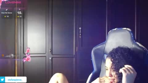 Snapshot of jaydensalvatore_ chatting on 03-11-26, 09:54 online show from 03-11-26, 09:54