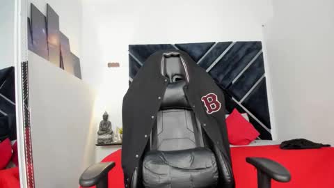 Snapshot of jaydenvance chatting on 09-19-25, 03:30 JAYDEN online show from 09-19-25, 03:30