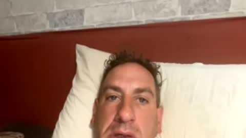 Snapshot of jayfrance40 chatting on 05-17-26, 07:43 Jay online show from 05-17-26, 07:43