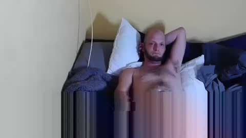 HUngBtmFl online show from 03-17-26, 01:43