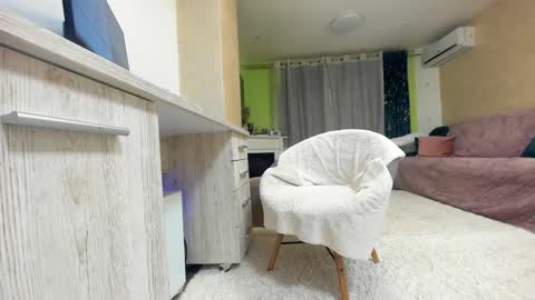 Snapshot of jaylynxxxx74 chatting on 11-29-25, 03:42 Jay online show from 11-29-25, 03:42