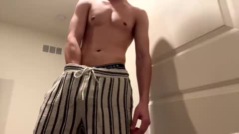 Snapshot of jayquickest chatting on 03-05-26, 03:13 Jaythequickest online show from 03-05-26, 03:13