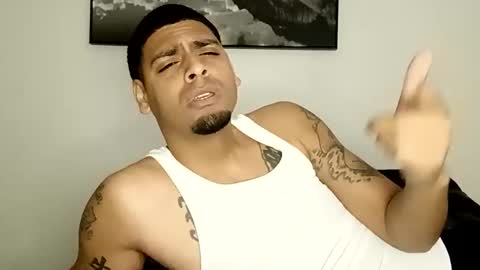 Snapshot of jaysofly89 chatting on 12-18-24, 12:51 Jayfly online show from 12-18-24, 12:51