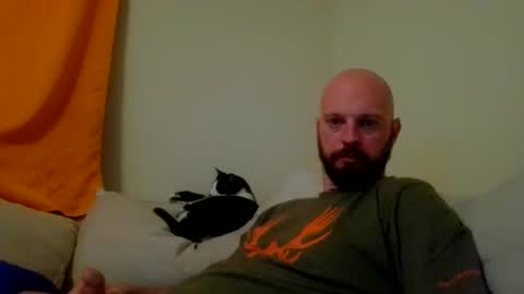 Snapshot of jayw82730 chatting on 11-16-25, 12:05 Jay online show from 11-16-25, 12:05