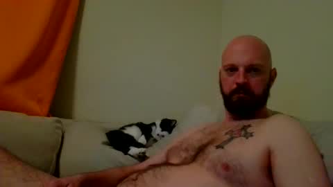 Snapshot of jayw82730 chatting on 12-02-25, 02:06 Jay online show from 12-02-25, 02:06