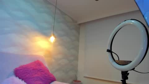 Snapshot of jazlin_angels chatting on 10-11-25, 04:33 JAZLIN ANGELS online show from 10-11-25, 04:33