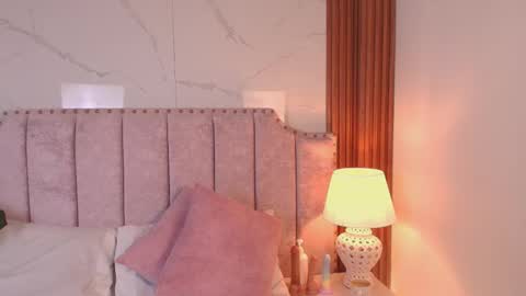 Snapshot of jazmin_606 chatting on 12-01-25, 08:25 Jazmin online show from 12-01-25, 08:25