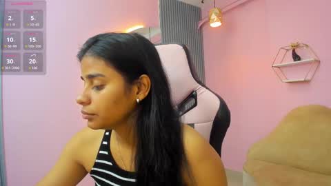 jazmin  online show from 09-22-25, 10:17