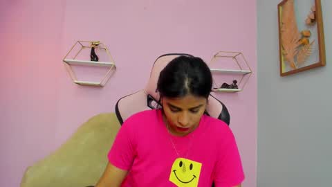 jazmin  online show from 10-06-25, 11:07