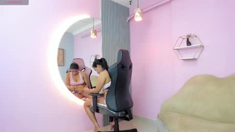 jazmin  online show from 10-18-25, 10:49
