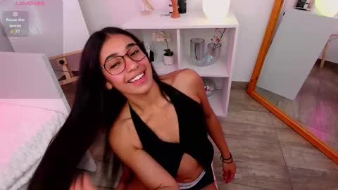 Jazmin online show from 01-15-26, 11:41