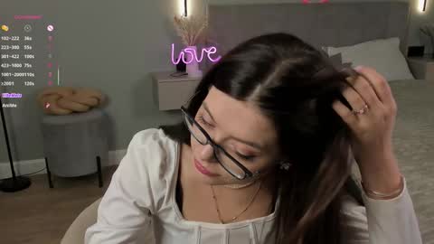 Mira the personal mirage D online show from 10-19-25, 07:20