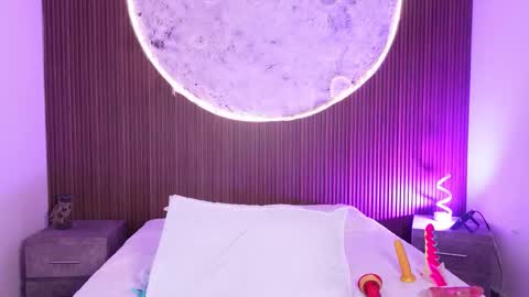 Jazminrusso  online show from 02-03-26, 06:51