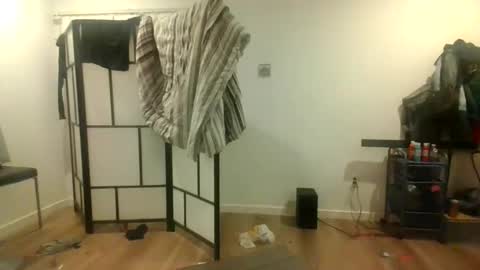 Jazzystelo online show from 09-28-25, 03:56