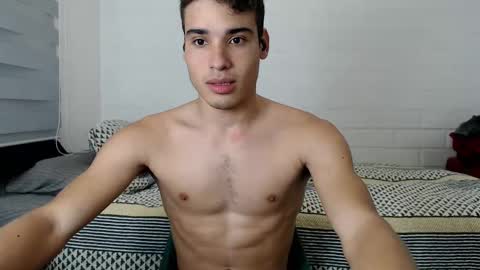 Lin online show from 09-09-25, 01:38