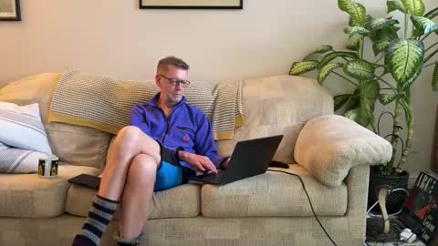 Snapshot of jcar57 chatting on 01-16-26, 02:43 Jon online show from 01-16-26, 02:43