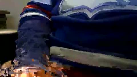 Snapshot of jcraggle2854 chatting on 11-17-25, 02:34 jcraggle2854 online show from 11-17-25, 02:34