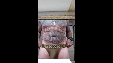 Snapshot of jdlicksgood chatting on 12-22-25, 01:46 jdlicksgood online show from 12-22-25, 01:46