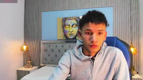 jdwhite18 online show from 07-05-26, 12:28