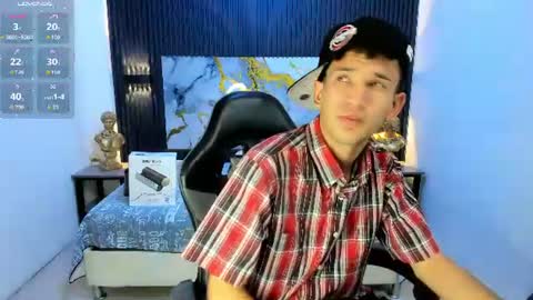jdwhite18 online show from 07-15-26, 08:47