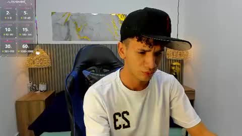 jdwhite18 online show from 07-20-26, 05:22