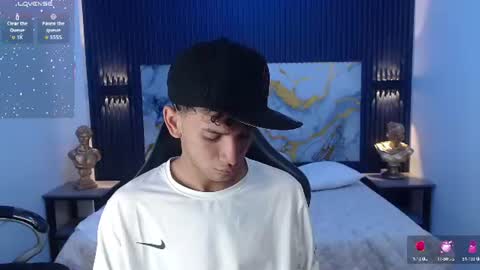 jdwhite18 online show from 07-27-26, 04:03
