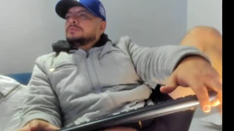 jean_alex_x online show from 06-05-26, 06:20