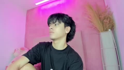 J E A N online show from 12-10-24, 10:37