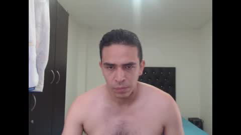 Snapshot of jeancarloscum chatting on 01-12-26, 06:35 Jean Carlos online show from 01-12-26, 06:35