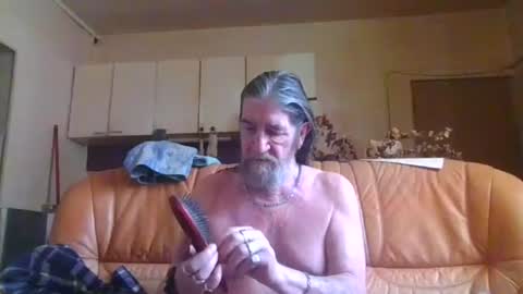 jeanclaude1959 online show from 08-06-26, 09:33