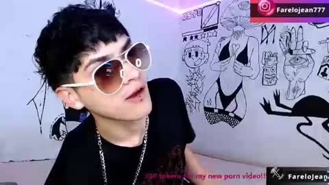 Snapshot of jeanfarelo chatting on 07-29-26, 07:28 Jean online show from 07-29-26, 07:28