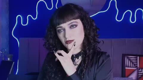 Snapshot of jeannesabatier chatting on 07-27-26, 07:43 Jean online show from 07-27-26, 07:43